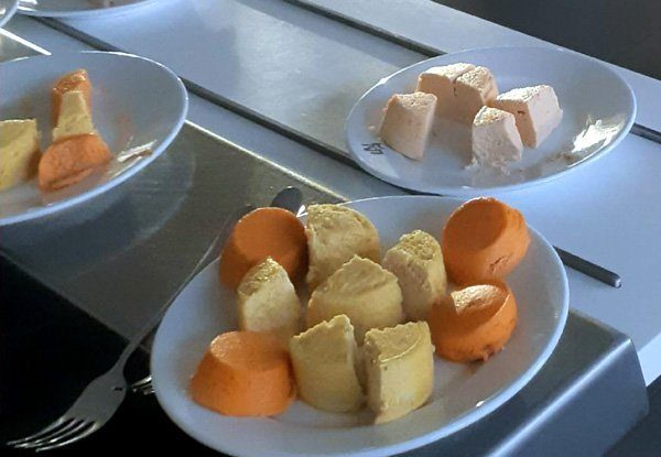 Plat manger-main